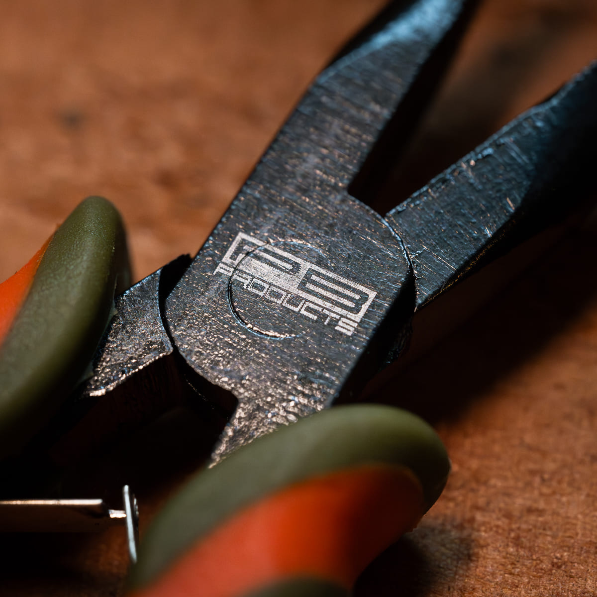 Puller & Unhooking Pliers